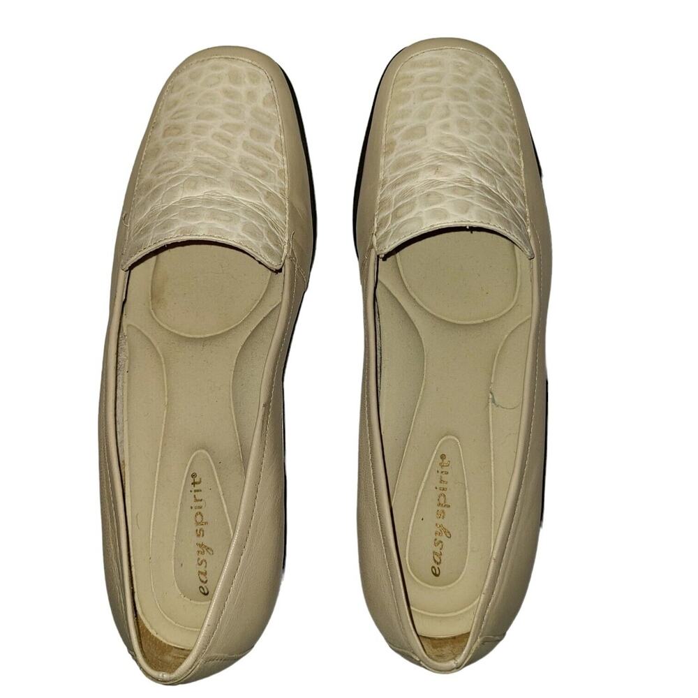 Easy Spirit Woman's Casual Loafers Sz 7.5 D Croc Pattern Ivory Comfort Cushions - Picture 3 of 5